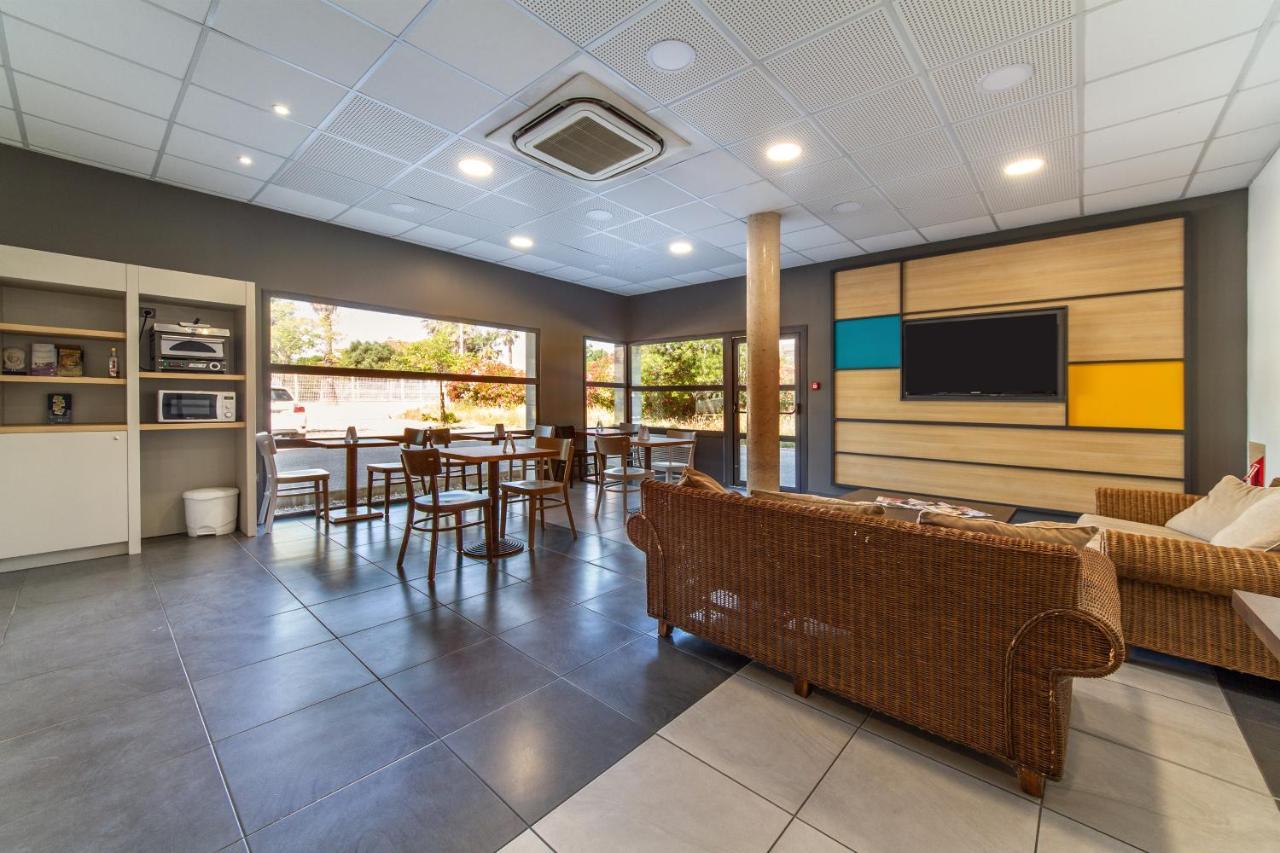 B&B Hotel Perpignan Saleilles Exterior photo